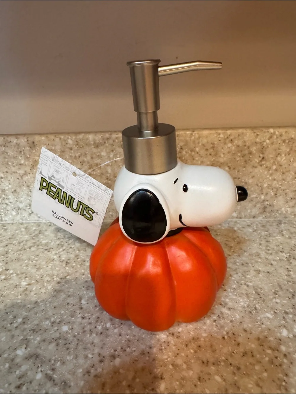 Peanuts Snoopy Fall Halloween Pumpkin Hand Soap Dispenser New